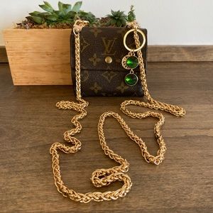 **SALE** Louis Vuitton Crossbody **PRICE FIRM**